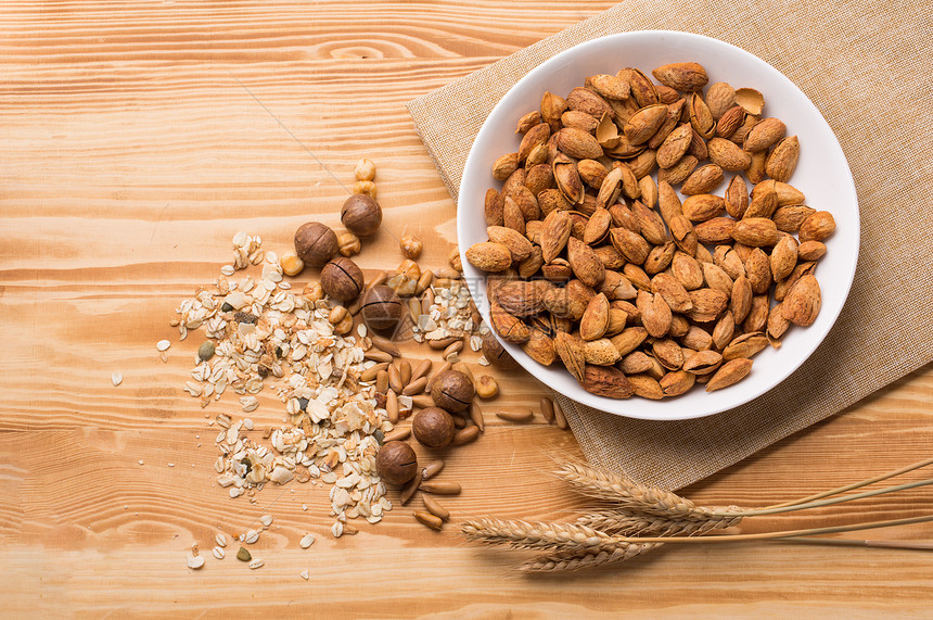 年货坚果干果 新春佳节不可或缺的健康美味